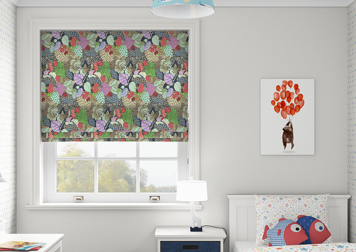 Phoebe, Summer - Roman Blind - Image 3